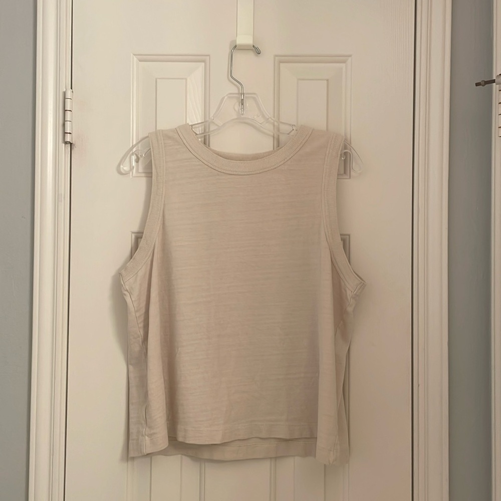 LOFT cream top w ribbed sleeves